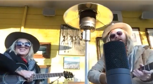 Virtual Concert with Jeff Crosby and Darci Carlson